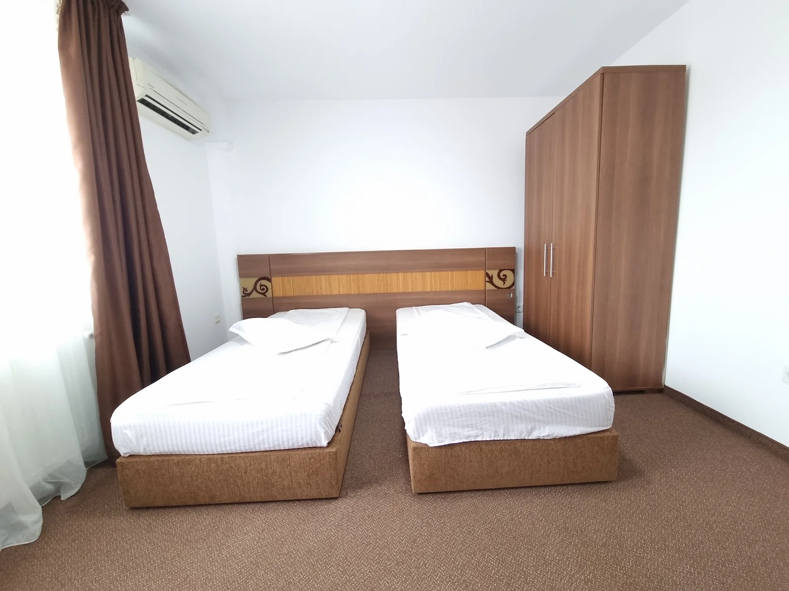 Double Room — pat dublu